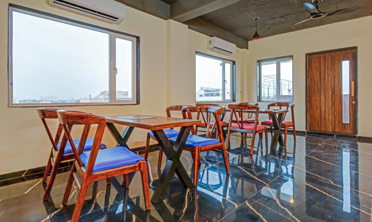 Tripli Hotels Le Shelton Udaipur Esterno foto