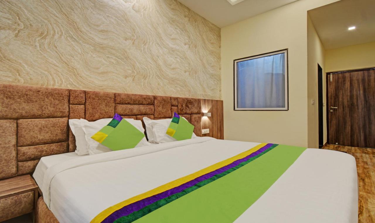 Tripli Hotels Le Shelton Udaipur Esterno foto